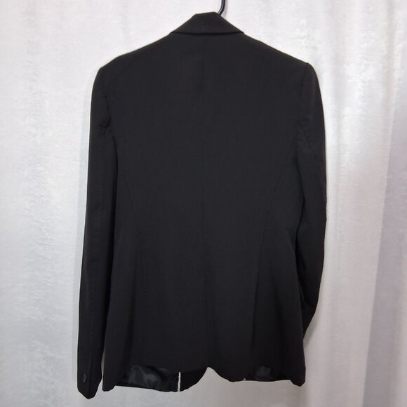 3. Attitude Jay Manuel Black Blazer in a size 6. - Picture 3 of 3